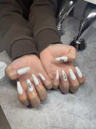 ネイル IROHA NAIL 北村菜帆のネイルデザイン
