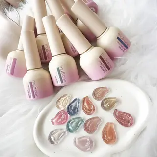 ネイル Re:eight nailのネイルデザイン