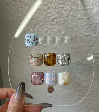 ネイル schon 🎀saraのネイルデザイン