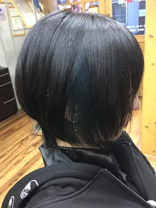 ショート カラー 後藤 健史のヘアスタイル