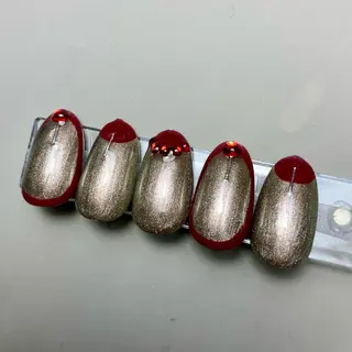 ネイル Legit nail salonのネイルデザイン