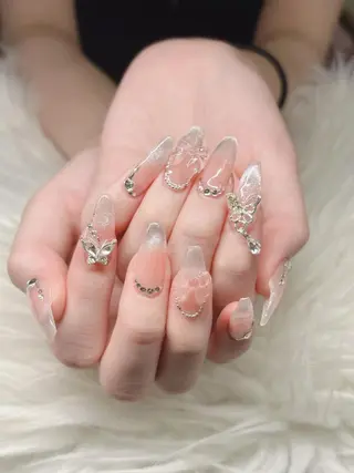 ネイル Lee Nailsのネイルデザイン
