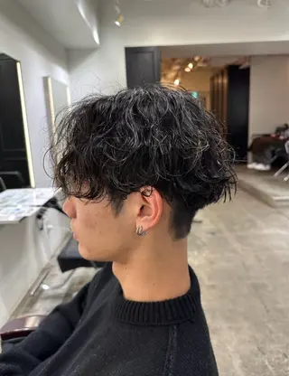 パーマ YUJIN ツイスパ波巻き🔥のヘアスタイル