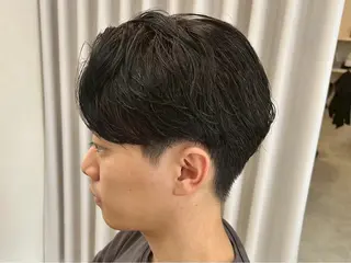 ショート センターパート 韓国ヘア・綾也のヘアスタイル