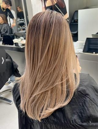 ロング Kotomi 🇺🇸💋のヘアスタイル