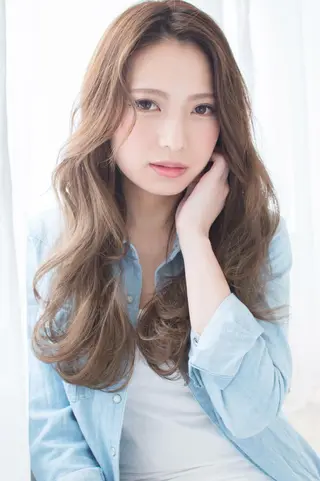 ロング カラー Beach 代表 KENTAのヘアスタイル