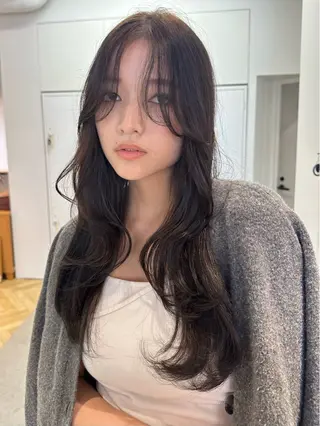 ロング カラー K-two谷町❄️ hinaのヘアスタイル