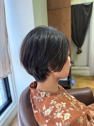 ショート 溝口 槙里也のヘアスタイル