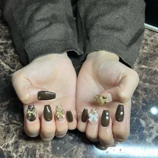 ネイル IROHA nail Ami🐊🎀のネイルデザイン
