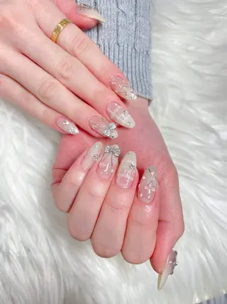 ネイル Mione_ Sonのネイルデザイン