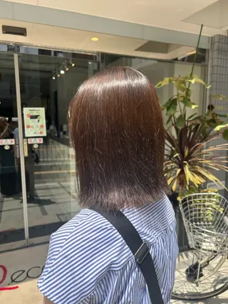 カラー 西村 優那のヘアスタイル