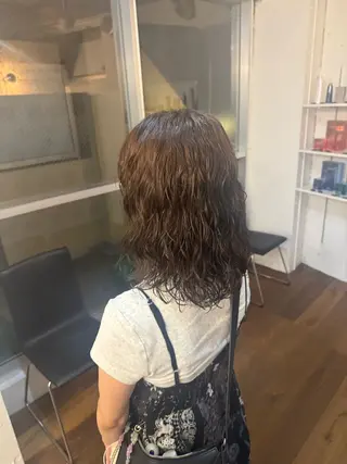 ミディアム パーマ テーパーフェード TE$⚡️HINのヘアスタイル