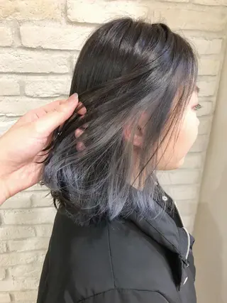 ミディアム カラー 大平 美沙のヘアスタイル
