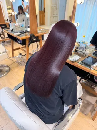 カラー 金谷 美幸のヘアスタイル