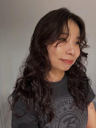 ロング パーマ レイヤーパーマ ⭐シミズリホのヘアスタイル