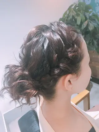 ミディアム ヘアアレンジ shi hoのヘアスタイル