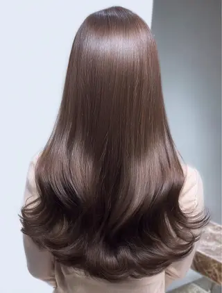 ロング パーマ 韓国×艶ハイトーンが かわいい✨️リオ🍒のヘアスタイル