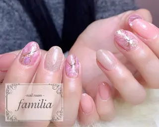 ネイル -nailroom- familiaのネイルデザイン