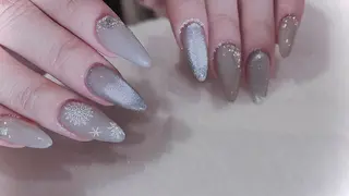 ネイル Spiky とうげ ふうかのネイルデザイン