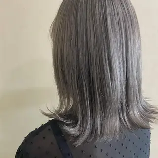 ミディアム カラー 吉村 夏椰のヘアスタイル