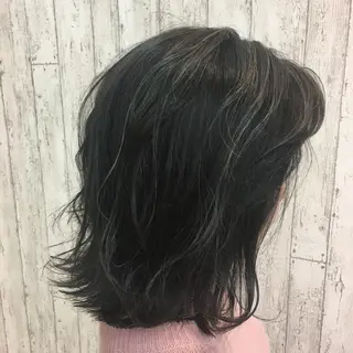 ミディアム Kaede .のヘアスタイル
