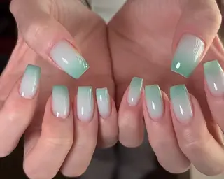 ネイル Melia Nail Nambaのネイルデザイン