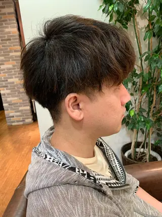 メンズ カット特化美容師 齋藤桐のヘアスタイル