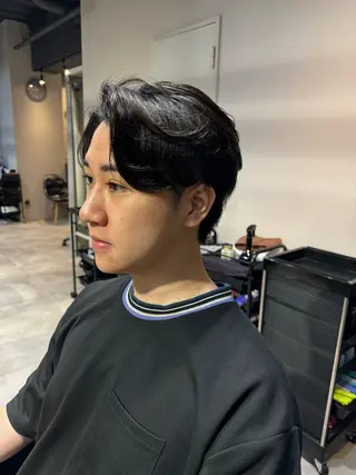 ミディアム パーマ メンズ 似合う髪型見つけます AYAKAのヘアスタイル