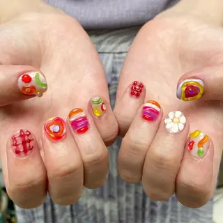 ネイル mimi nail✧︎*。のネイルデザイン