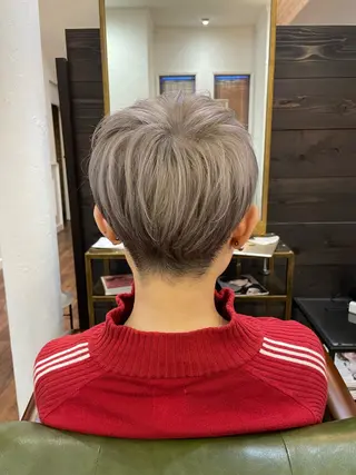 ショート 下林 雅明のヘアスタイル