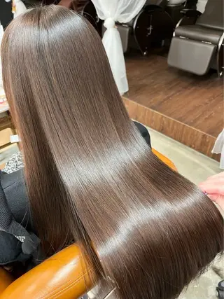 ロング カラー 新井 昌幸のヘアスタイル