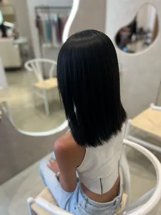 ミディアム 小池 夏美のヘアスタイル