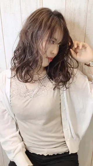 ロング revanz  revanz のヘアスタイル