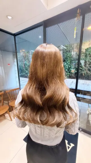 ロング 似合わせ艶カラー❄️ / 𝑲𝑶𝑻𝑨のヘアスタイル