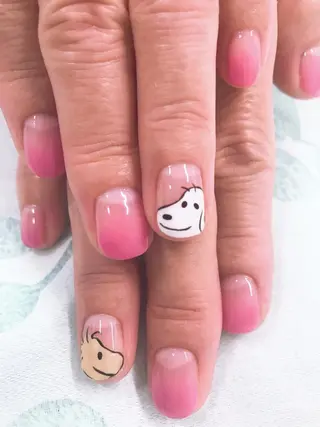 ネイル NailSalon Fluraのネイルデザイン
