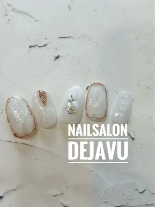 ネイル Nailsalon Dejavuのネイルデザイン