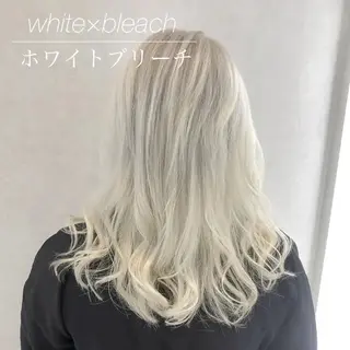 セミロング カラー ヘアアレンジ エクステ×ブリーチ 😈ちあき😈のヘアスタイル
