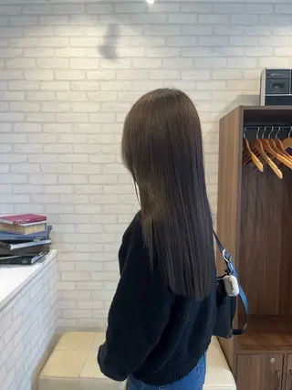 カラー 阿部 うららのヘアスタイル