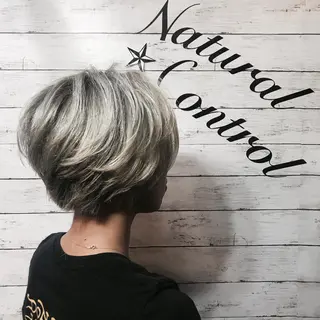 ショート カラー 佐野 智史のヘアスタイル