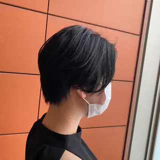 ショート 井手 孔介のヘアスタイル