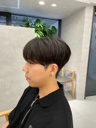 ショート パーマ メンズ 小野 康生のヘアスタイル