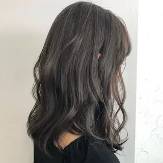 ロング カラー ヘアアレンジ fifth 石川 凪のヘアスタイル