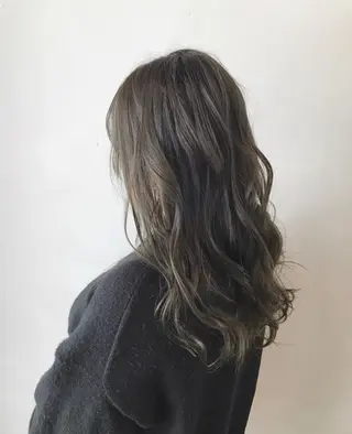 ロング カラー mayo 🐄🌈のヘアスタイル