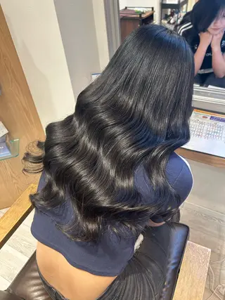 ロング カラー まい🎀ピンク💝 透明感/髪質改善のヘアスタイル