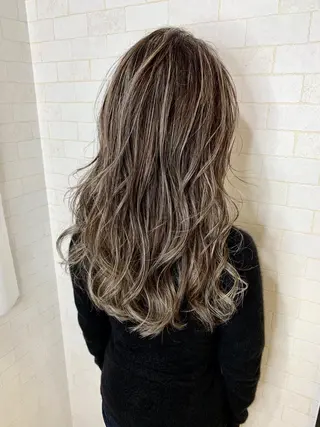 ロング カラー 神野 雅樹のヘアスタイル
