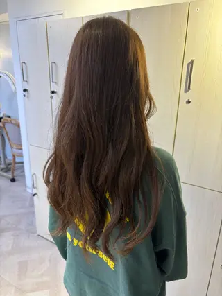 カラー Arlel荻原 ☀️のヘアスタイル