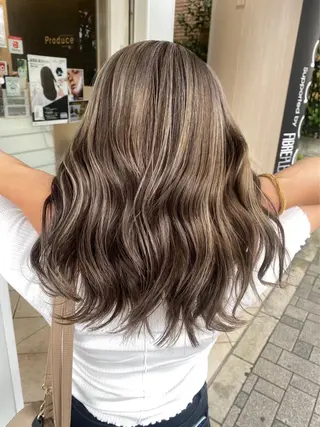 ロング カラー ヘアアレンジ 🥀髪質改善/ 透明感🥀ユイキのヘアスタイル