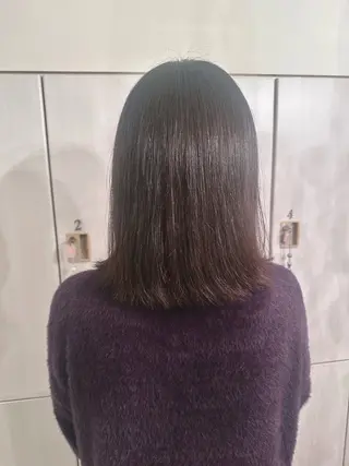 ミディアム 古澤 由紀子のヘアスタイル