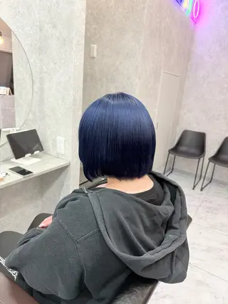 ショート カラー 🌺ハイトーン🌺 矢葺 なぎさ🌺🌺のヘアスタイル
