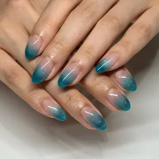 ネイル 【Allure】 Akariのネイルデザイン
